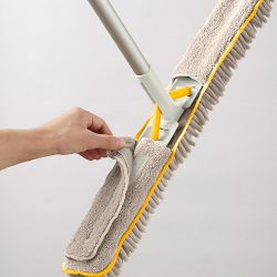 Joseph Joseph CleanTech Adjustable Floor Duster