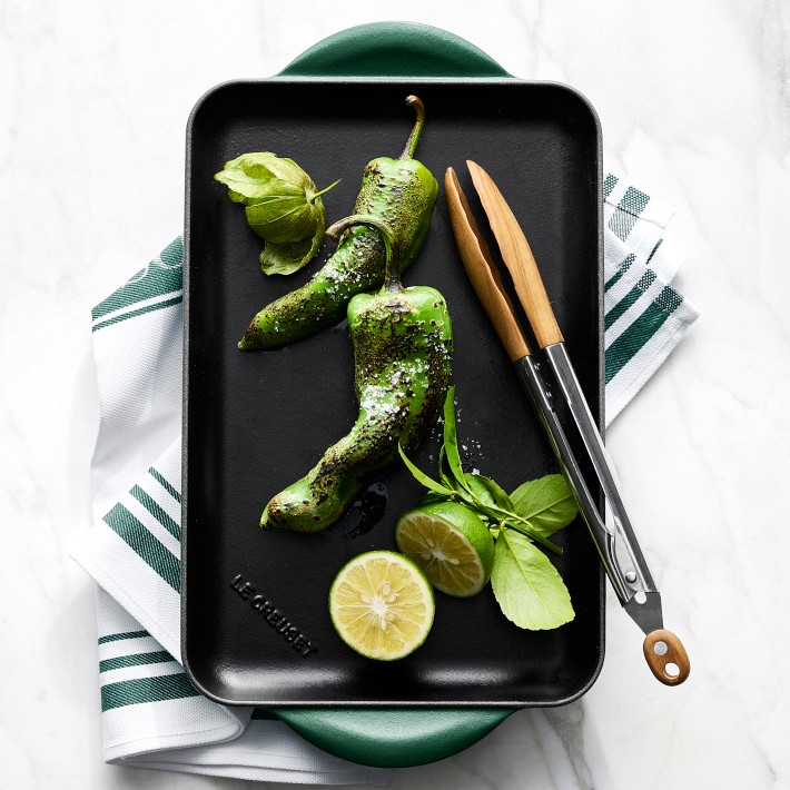 Le Creuset Skinny Griddle, Cast Iron | Williams Sonoma