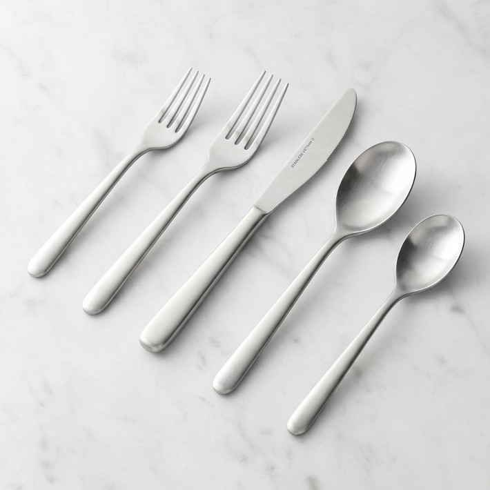 Wedgwood Wild Strawberry 5-Piece Set | Williams Sonoma
