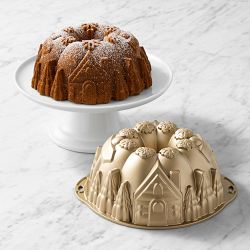 Williams Sonoma Holiday Village Cake Pan