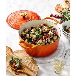 Williams Sonoma: The Timeless Kitchen: 100 Classic Recipes