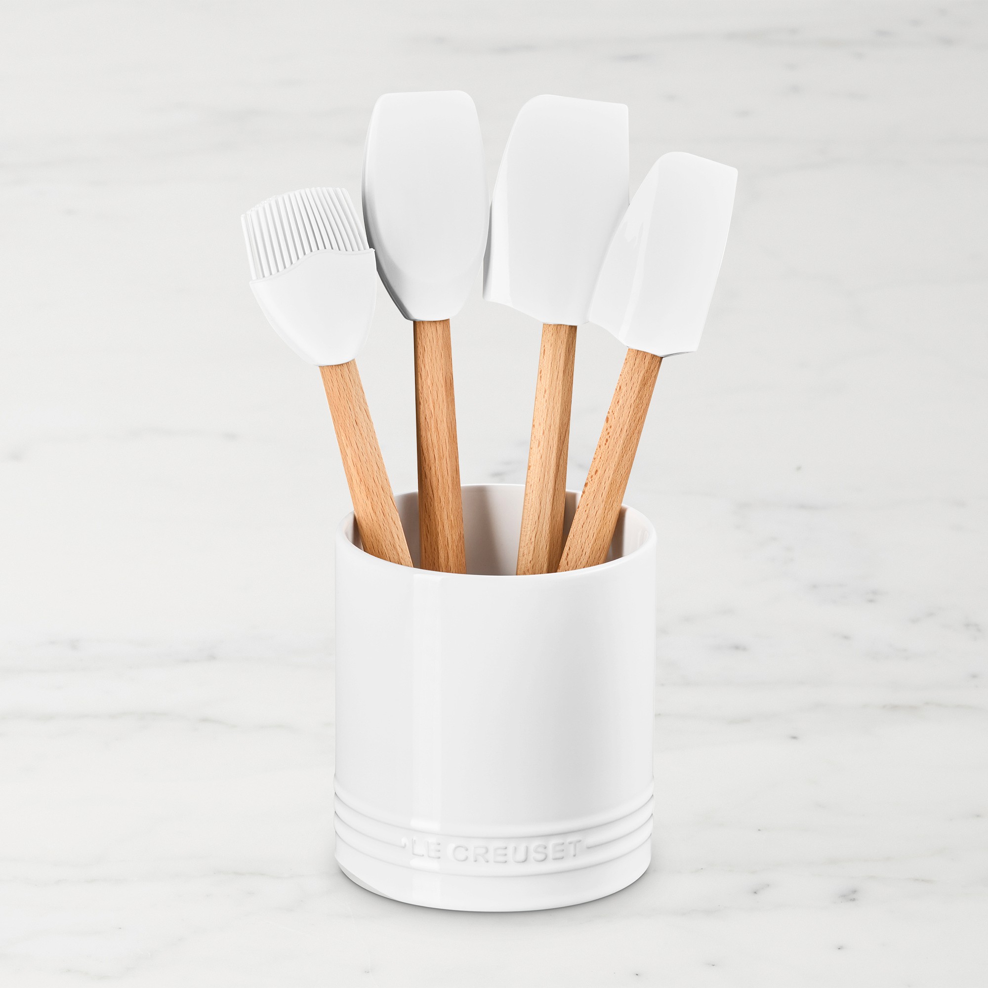 Le Creuset Signature Tools with Utensil Crock, Set of 5 simolary.com 5 Le Creuset Signature Tools with Utensil Crock, Set of 5 Simolary simolary.com 5