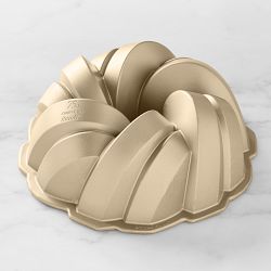 Nordic Ware Nonstick Cast Aluminum 75th Anniversary Bundt® Cake Pan