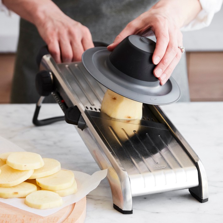 OXO マンドリンスライサー　オールステンレス OXO Chef's Steel Mandoline Slicer | Williams Sonoma
