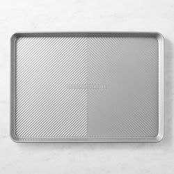 Williams Sonoma Cleartouch Nonstick Corrugated Three Quarter Sheet Pan