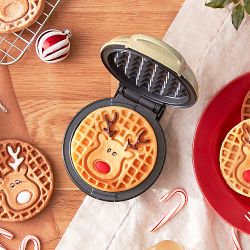 Dash Mini Reindeer Waffle Maker