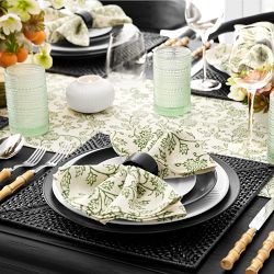 Dahlia Table Runners