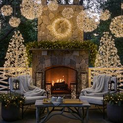 Balsam Hill Outdoor Cluster Fairy Starbust Light, Set of 2