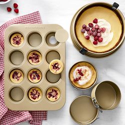 Williams Sonoma Goldtouch® Pro Mini Springform Pans, 5", Set of 3
