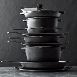 Lodge Classic Seasoned Cast Iron Dutch Oven