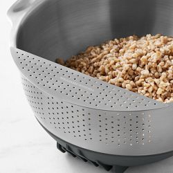 Williams Sonoma Signature Stainless Steel Grain Colander