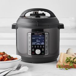 Instant Pot Pro Multi-Use Pressure Cooker, 6-Qt