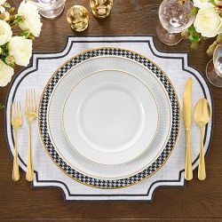 Houndstooth Charger