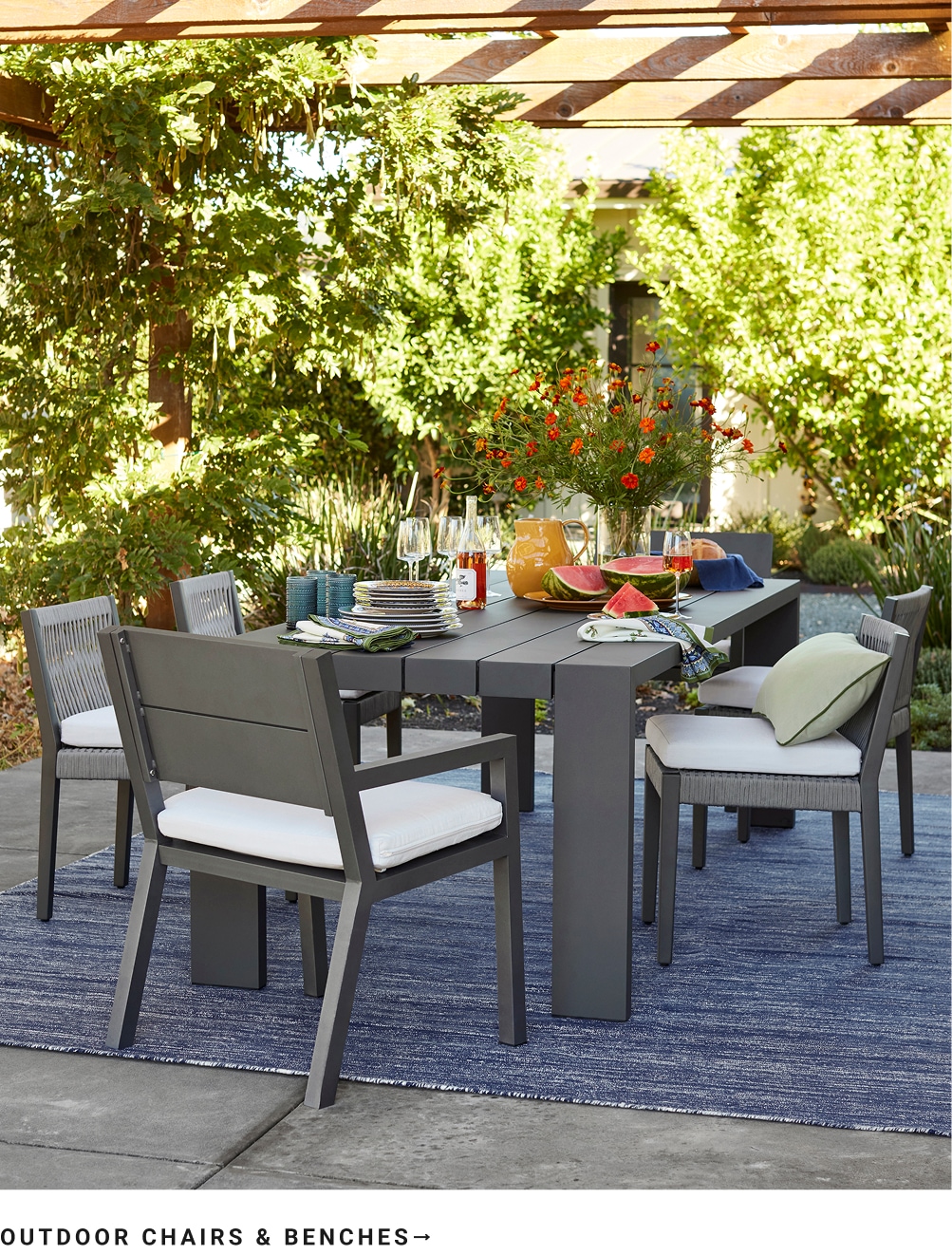 Outdoor Chairs & Benches