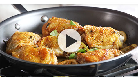 Crispy Chicken Thighs >