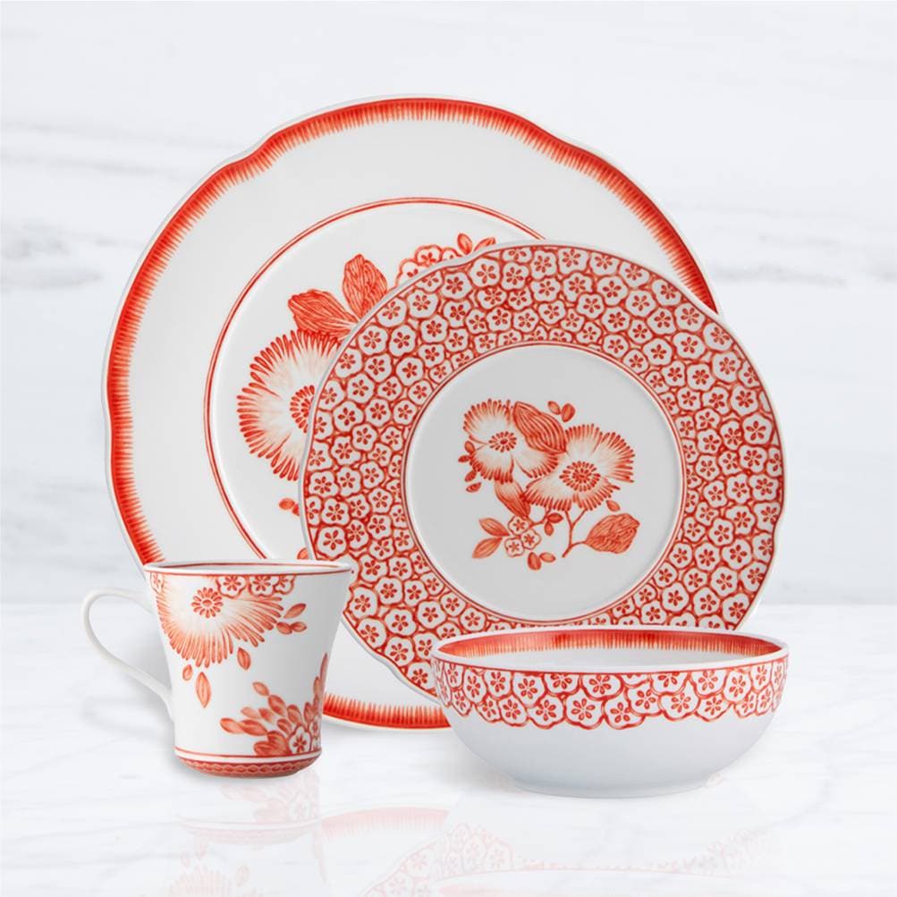 Oscar De La Renta Carolina Dinnerware Collection