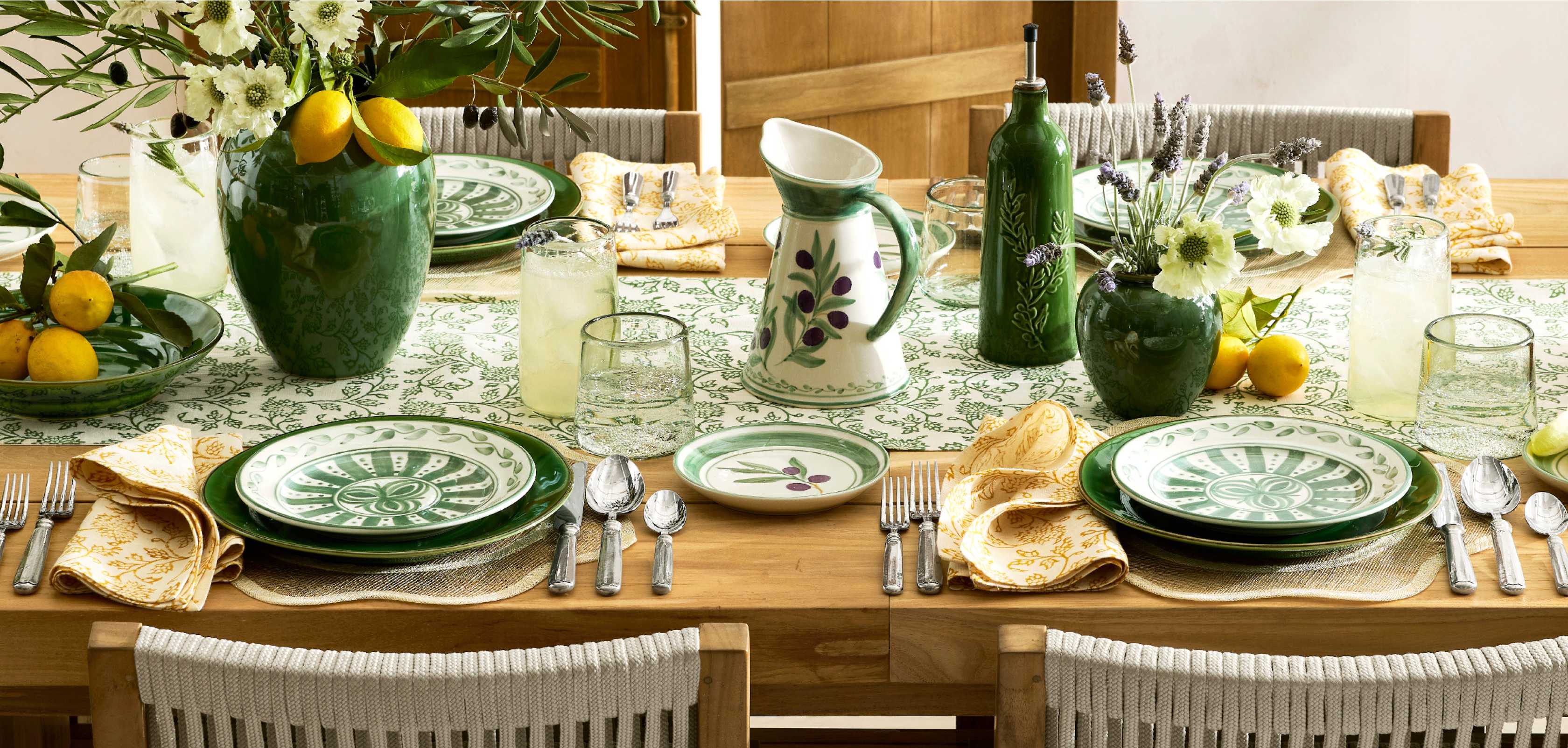 A Provencal Table A Provencal Table