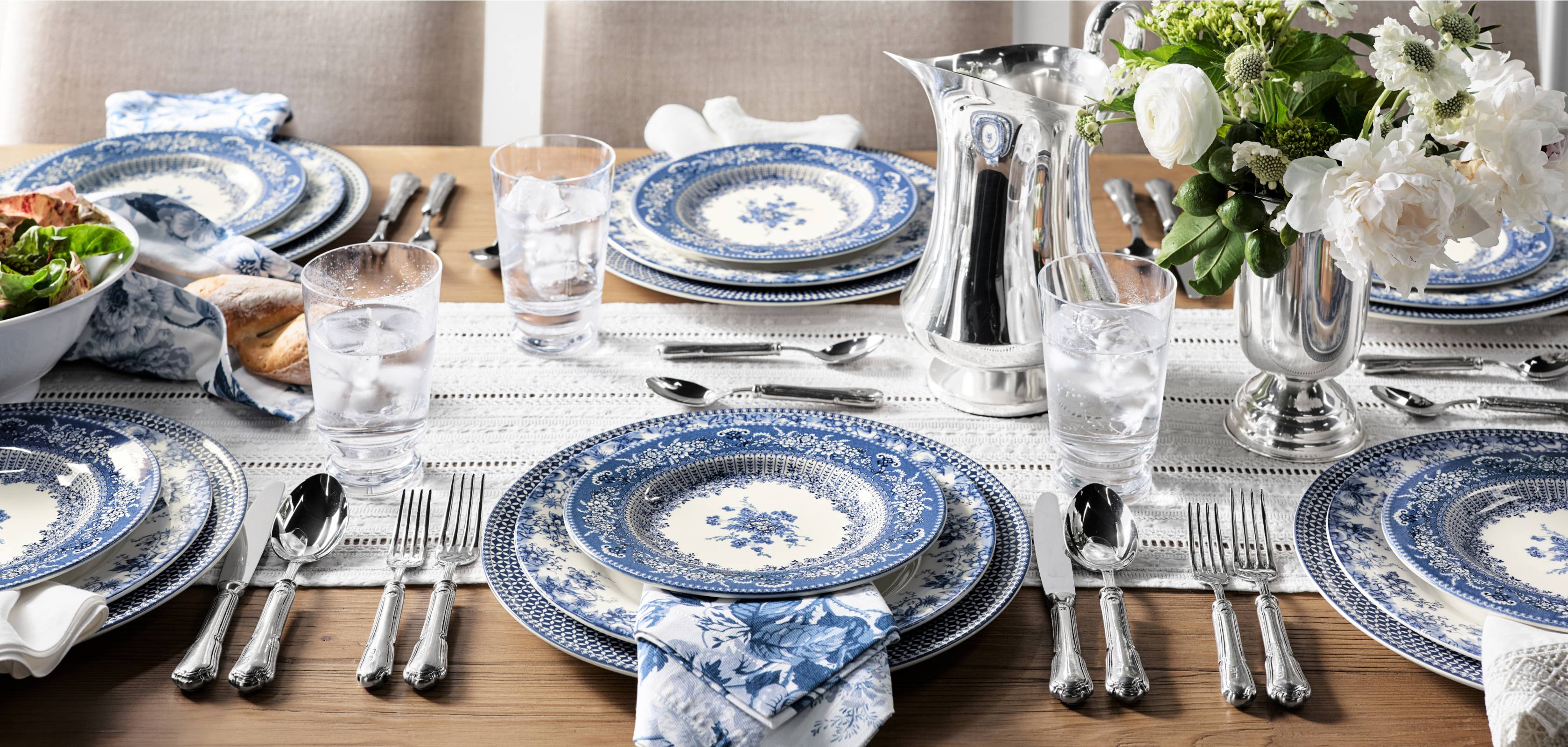 Iconic Floral Designs Iconic Floral Designs