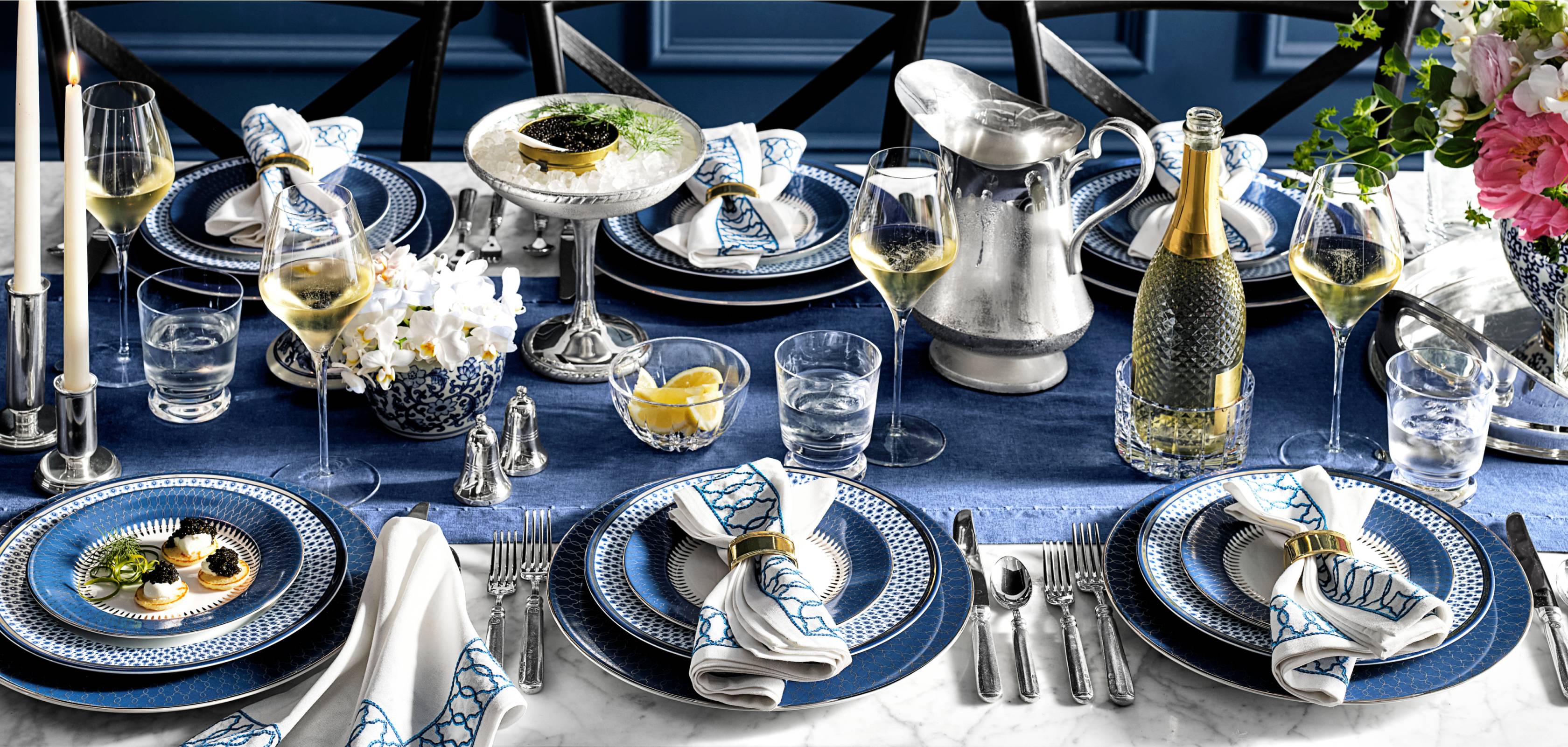 A Regal Table A Regal Table