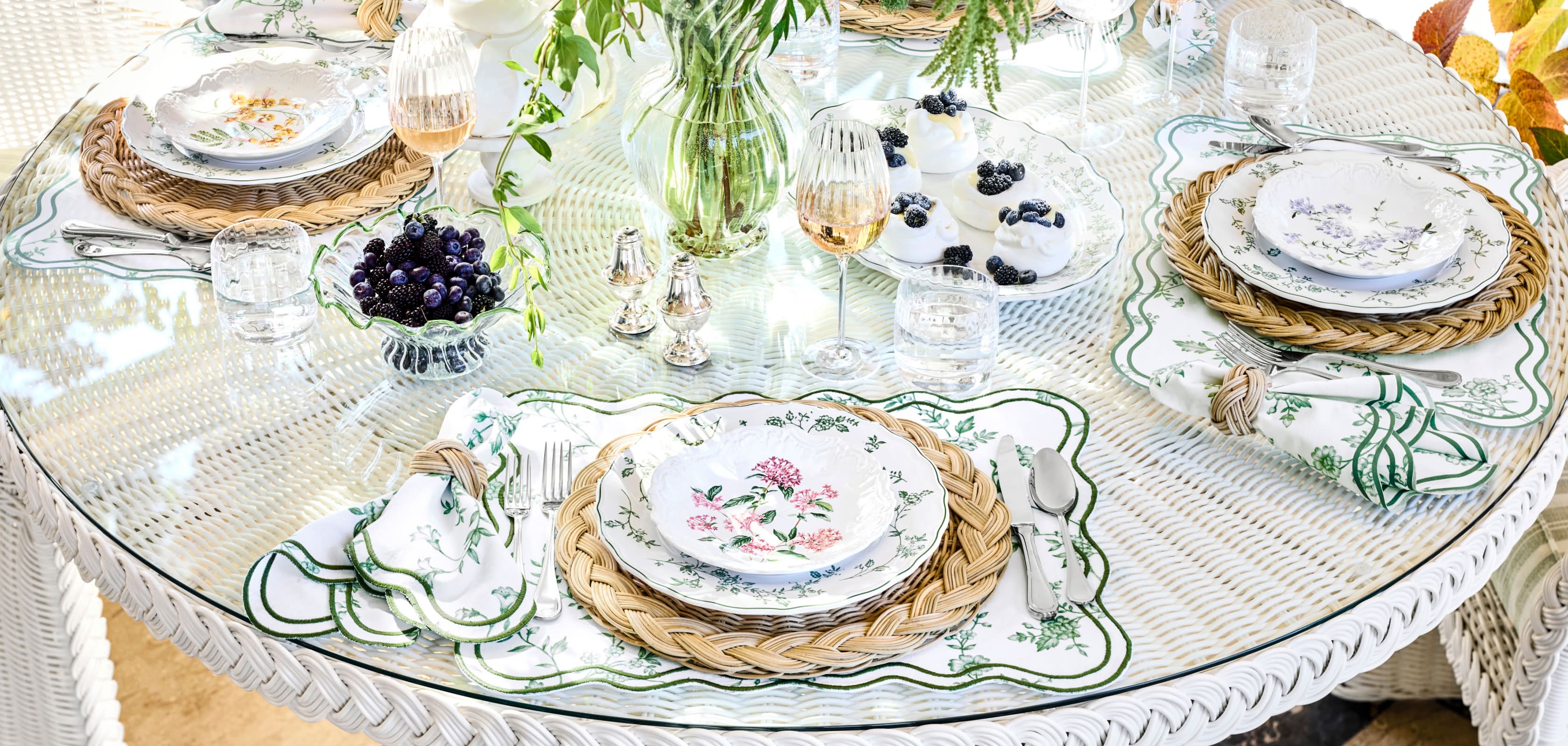 A Meadow Lace Table