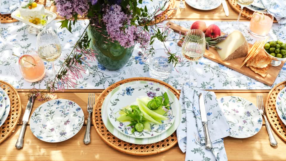 A Hill House Table