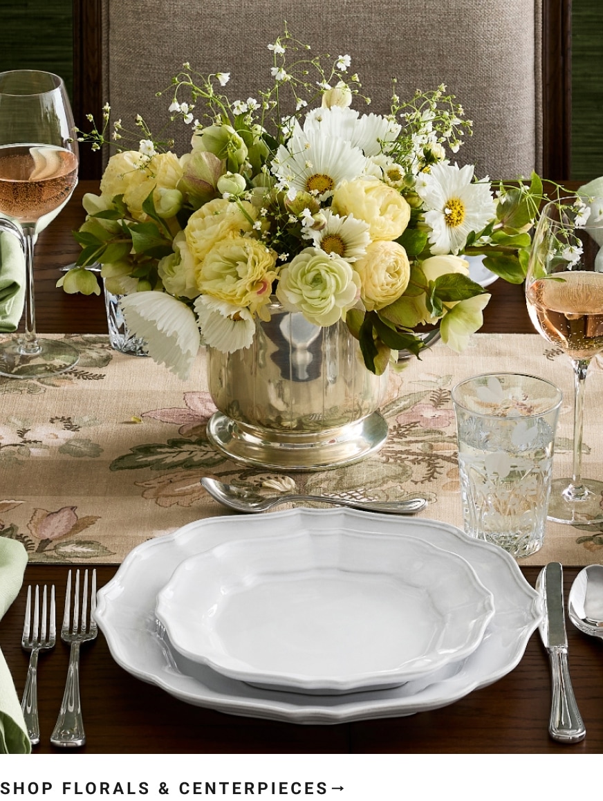 Shop Florals & Centerpieces