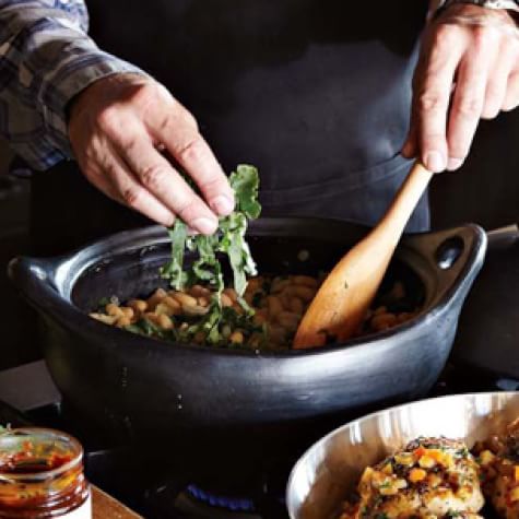 Braised Cannellini Beans with Kale-image