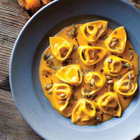 Pumpkin Tortelloni With Sage Pumpkin Seeds Williams Sonoma
