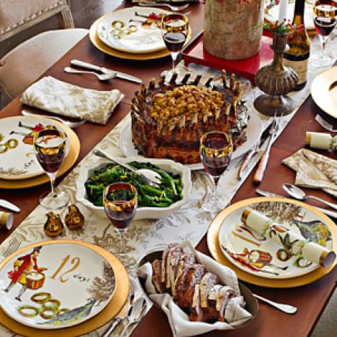 William sonoma shop christmas dishes