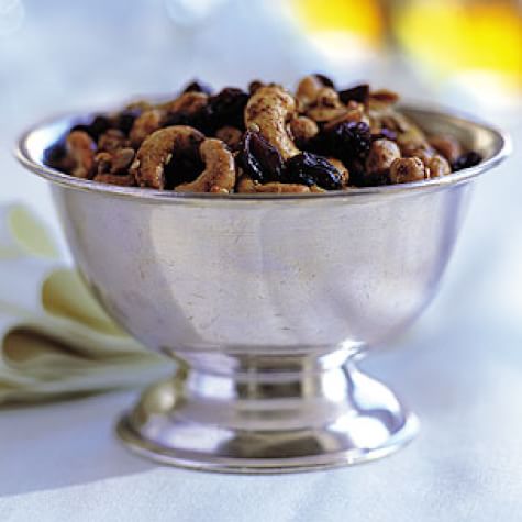 Curried Nuts and Raisins