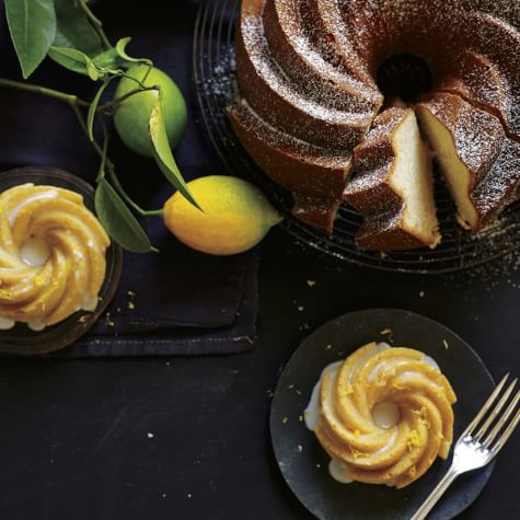 Mini Lemon Bundt Cakes - The Baking ChocolaTess