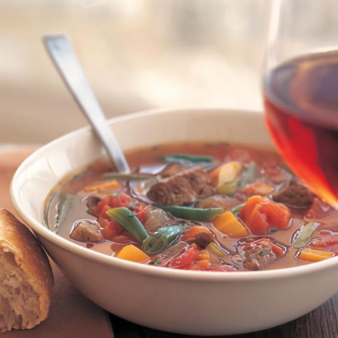 Hearty Beef & Vegetable Soup Hearty Beef & Vegetable Soup