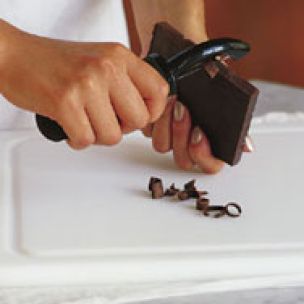 Making Chocolate Curls and Shavings