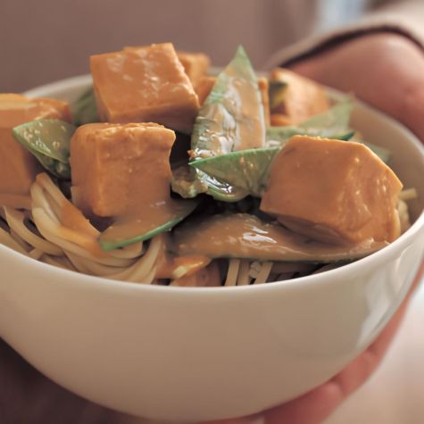 Peanut-Braised Tofu with Noodles