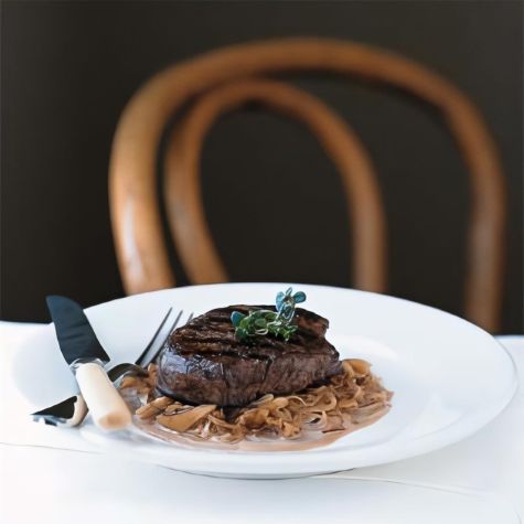 Grilled Beef Filets with Caramelized Shallots