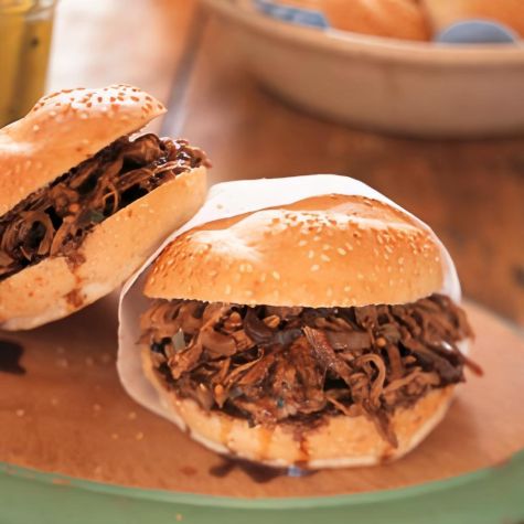 Pulled Pork with Mint Julep Barbecue Sauce