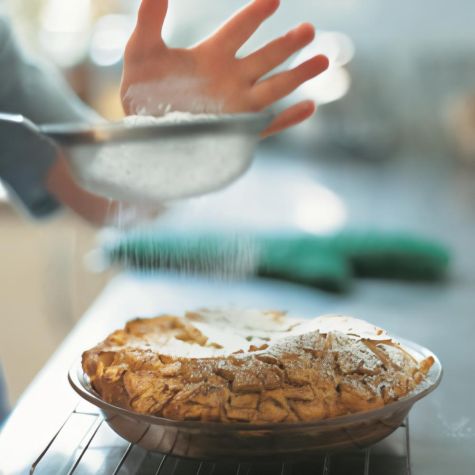 Puffy Apple Oven Pancake