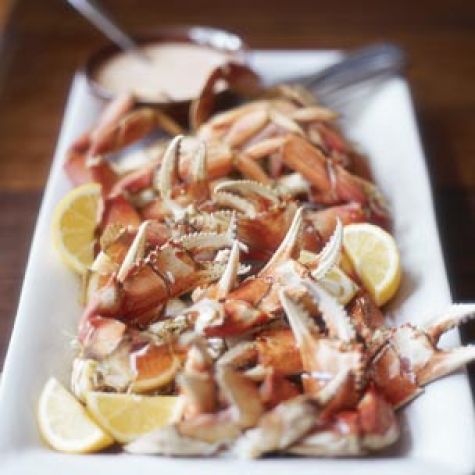 Fresh Cracked Crab with Chili Dipping Sauce