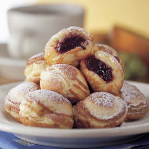 Cherry Jam-Filled Pancakes