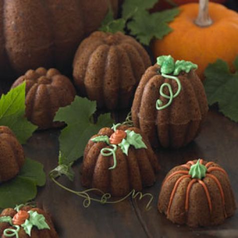 Pumpkin Patch Cakes