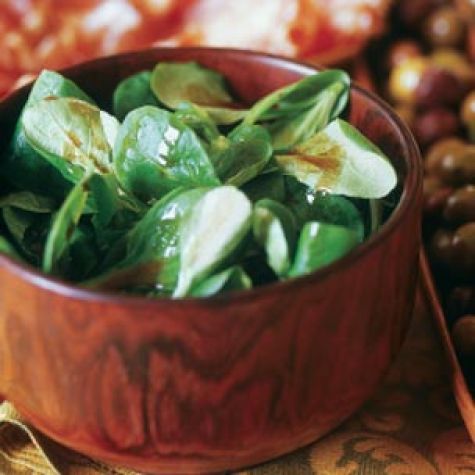 Mâche with Walnut Oil and Balsamic Vinaigrette