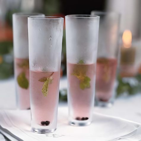 Sparkling Pepper Berry Cocktail
