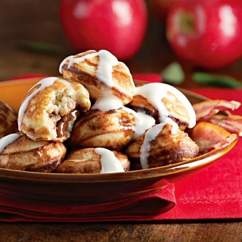 Cinnamon-Bun Filled Pancakes