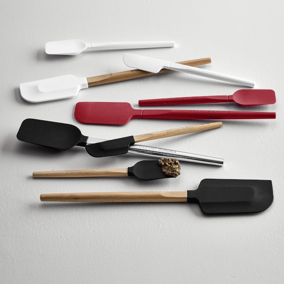 small wooden handle spatula