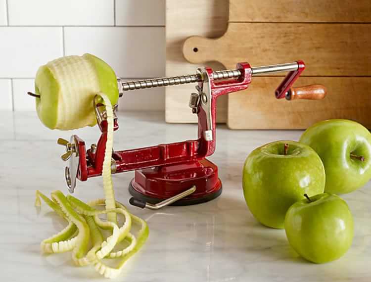 apple peeling gadget