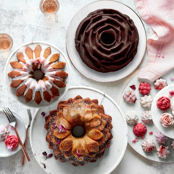 nordic ware lotus bundt pan