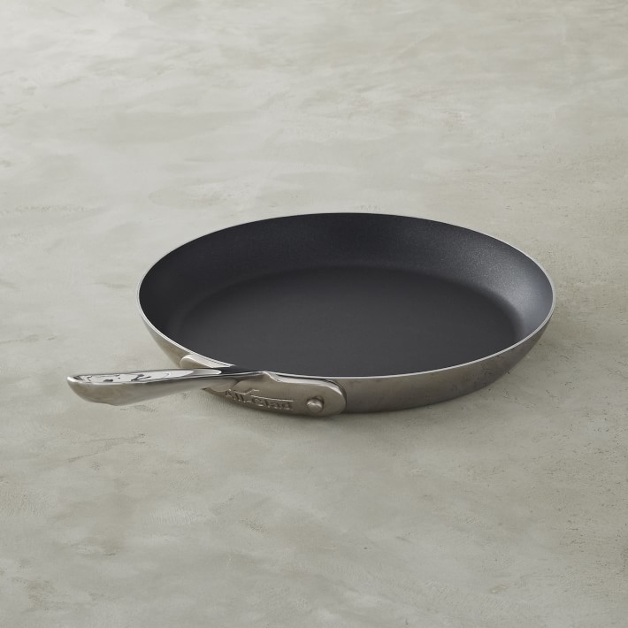 All-Clad d5 Stainless-Steel Nonstick Omelette Pan, 9" | Williams Sonoma All-clad D5 Stainless-steel Nonstick Omelette Pan