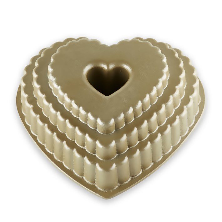 heart shaped baking pan