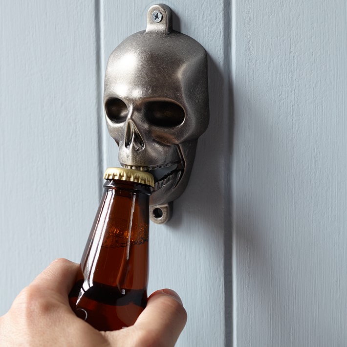 New Cast Iron Figural Skeleton Skull Bottle Cap Wall Mount Beer Pub Bar Opener 