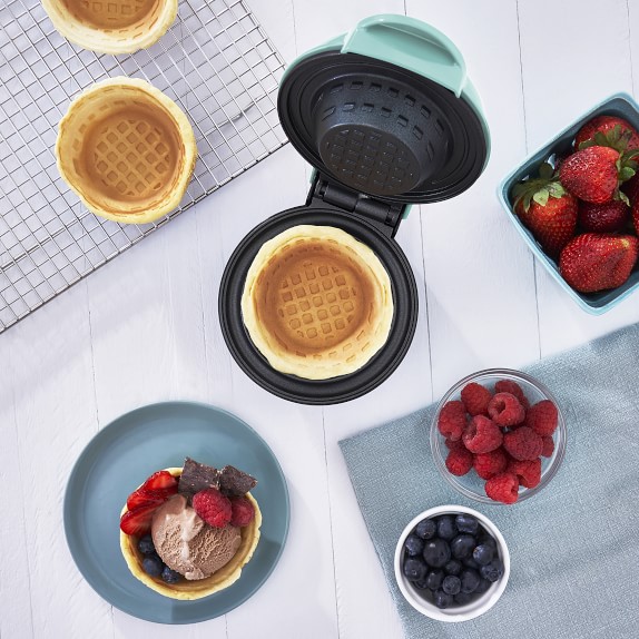 dash waffle bowl maker